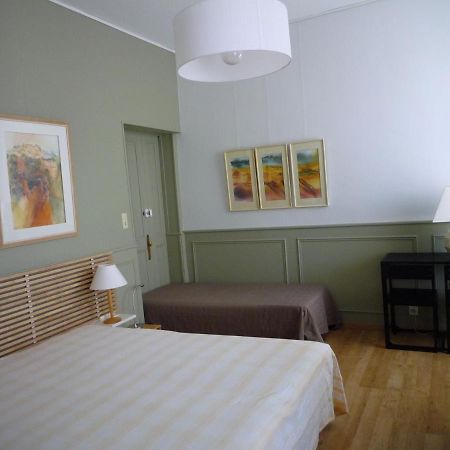 Appartement Avignon Centre Intra Muros Cour Exterieure Parking Prive Gratuit Eksteriør billede