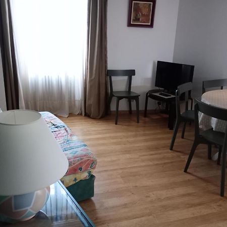 Appartement Avignon Centre Intra Muros Cour Exterieure Parking Prive Gratuit Eksteriør billede