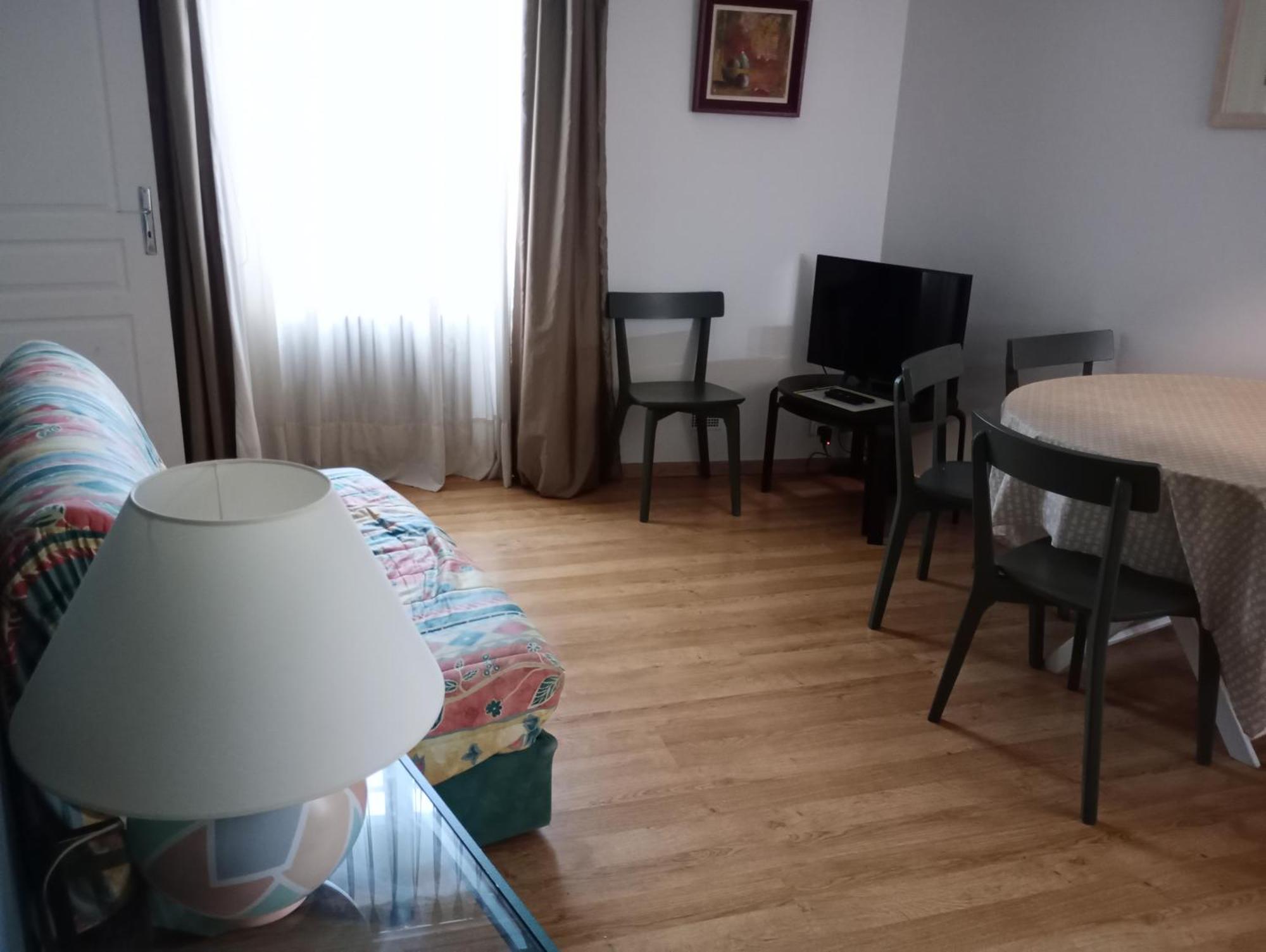 Appartement Avignon Centre Intra Muros Cour Exterieure Parking Prive Gratuit Eksteriør billede